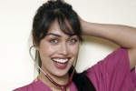 NHS, NHS, miss england gets back to her duty as nhs doctor during pandemic, Bhasha mukherjee NHS, NHS, miss england gets back to her duty as nhs doctor during pandemic, Bhasha mukherjee