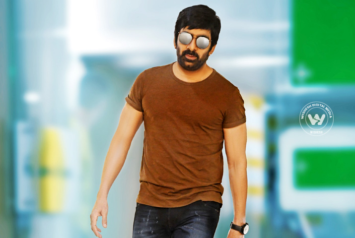 /media/k2/galleries/68623/Amar-Akbar-Anthony-01