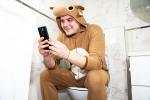 Phone Usage on Toilet doctors, Phone Usage on Toilet, using your phone on the toilet will invite a painful disease, Mobile devices