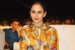 Ramcharan, Rakul Preet Singh latest, rakul trending for her glamorous acts, Nannaku prematho