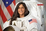 sunita williams space missions information, sunita williams space missions, sunita williams 7 interesting facts about indian american astronaut, Biography