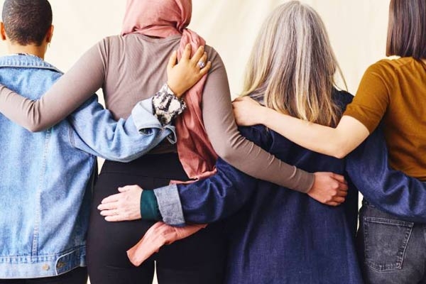 How to keep in touch with old friends?