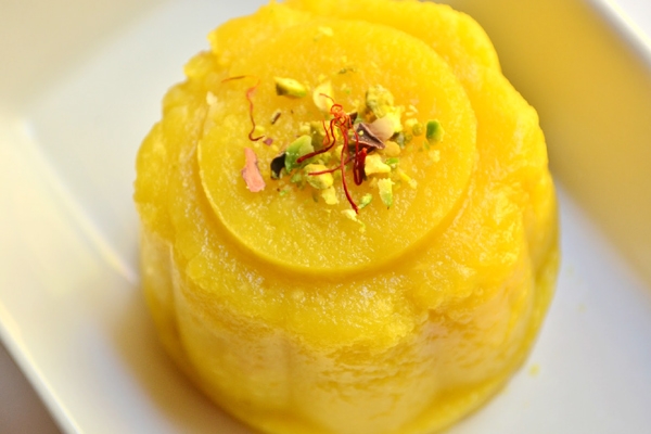 Mango Halwa for perfect dinner dessert!