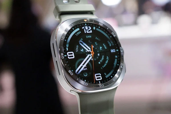 Samsung Galaxy Watch Ultra 2 to Launch in Two Configurations Samsung Galaxy Watch Ultra 2 to Launch in Two Configurations