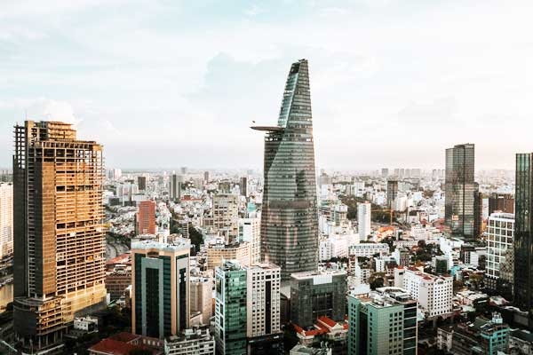 Vietnam Unveils 10-Year Golden Visa Program